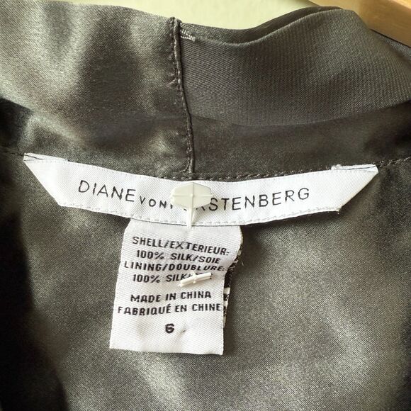 Diane von Furstenberg DVF Issie Metallic Blue Spruce Faux Wrap Silk Dress 6 - Picture 3 of 3